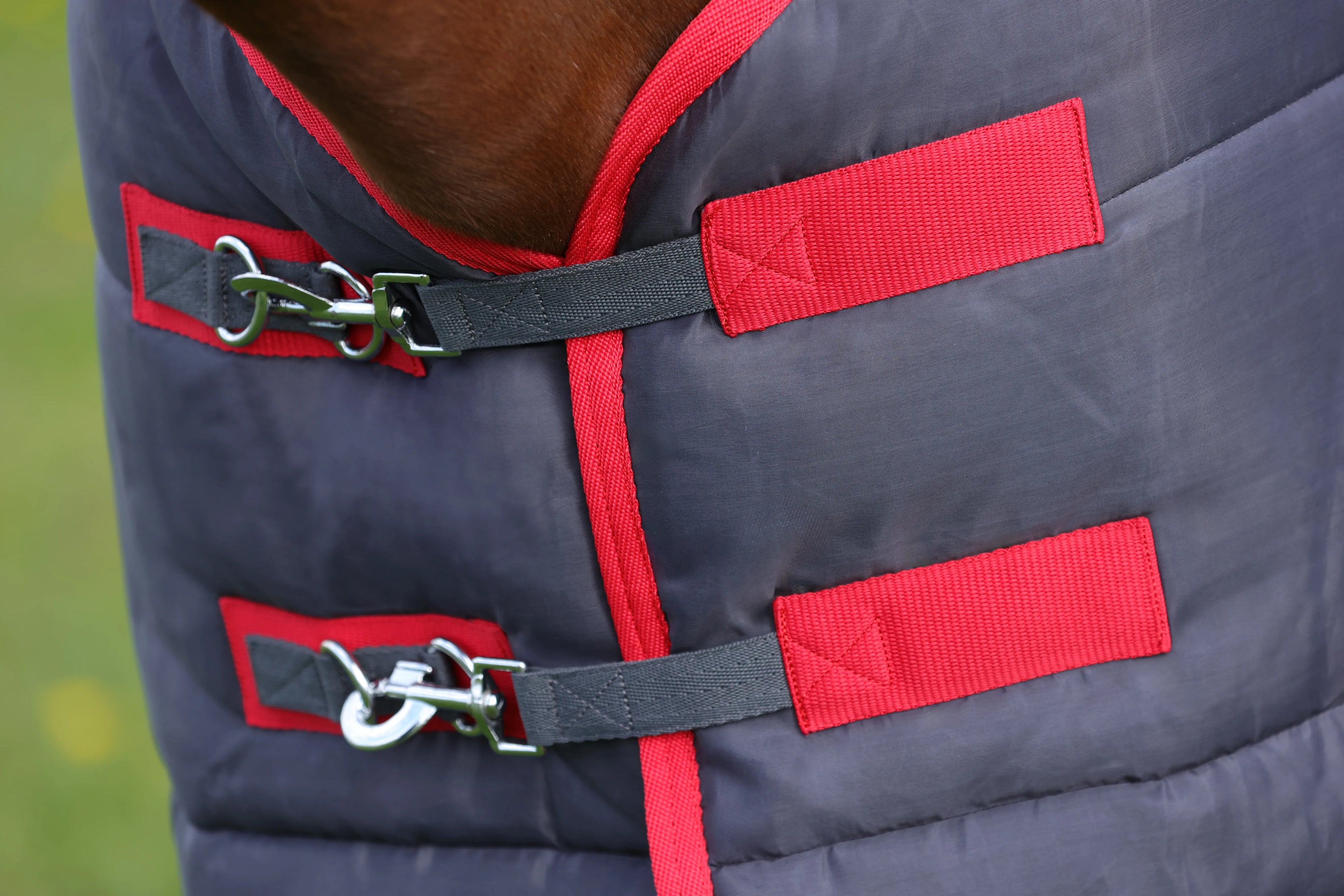 HyCONIC 250g Stable Rug