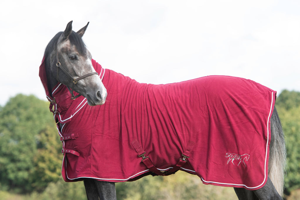 Swish Fleece Rug With Neck Cover - Burgundy