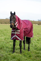 Swish 200G Detachable Neck Turnout Rug - Burgundy