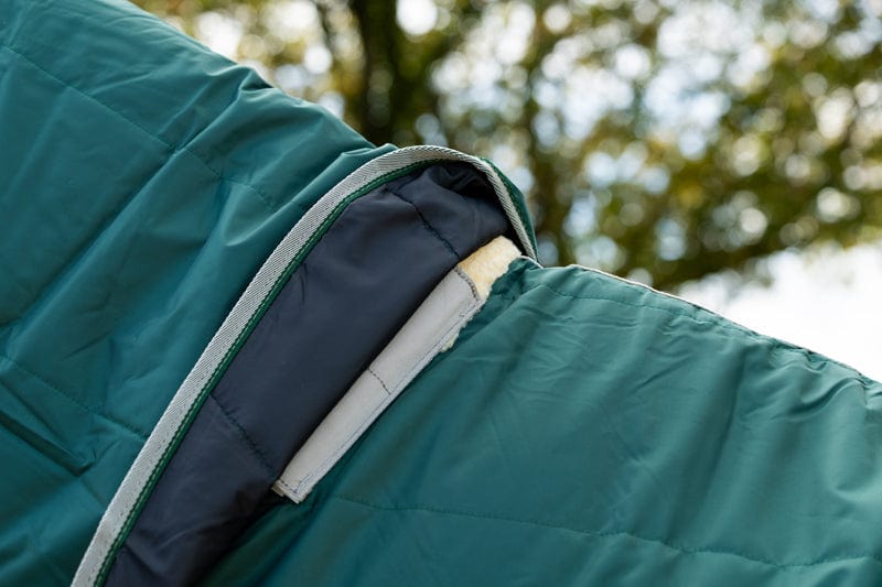 Swish 100G Stable Rug With Detachable Neck - Hunter Green