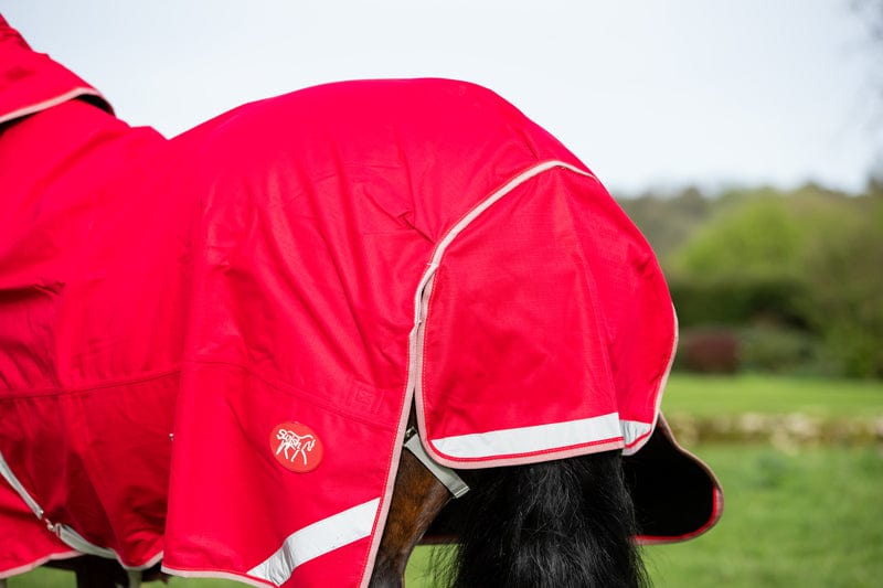Swish Wide Fit 100G Detachable Neck Turnout Rug - Red