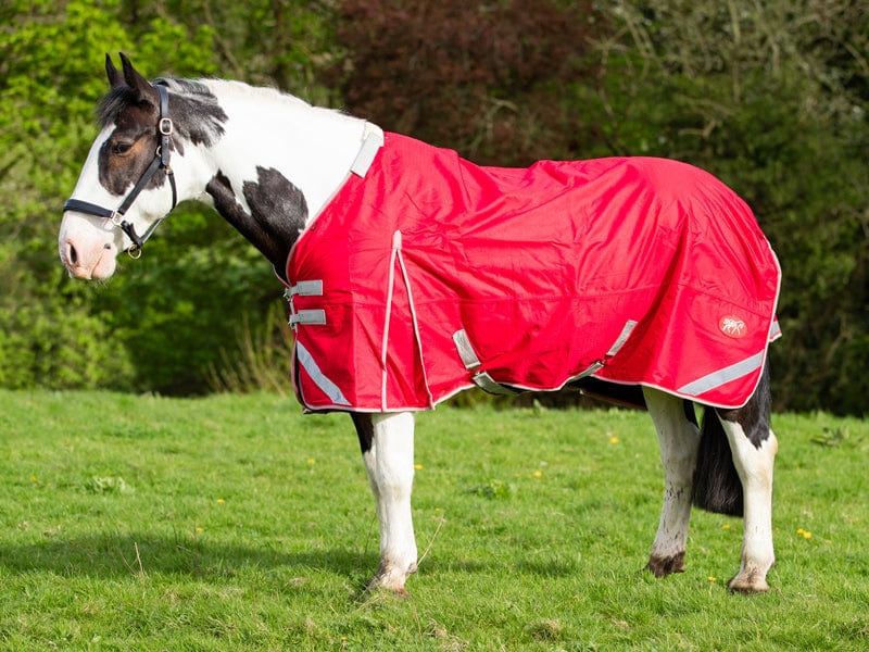 Swish Wide Fit 0G Detachable Neck Turnout Rug - Red